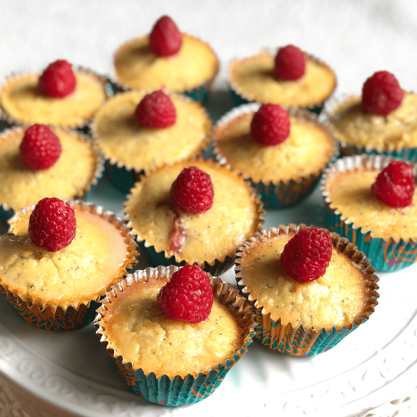 Lemon Raspberry Cupcakes with Lemon Glaze