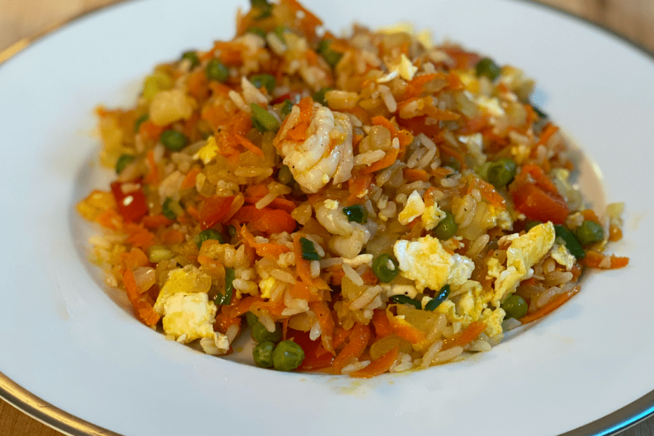 Tiny Chefs - Pineapple Fried Rice