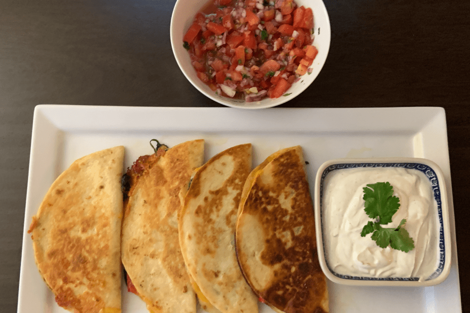 Tiny Chefs - Veggie Quesadilla with Fresh Salsa